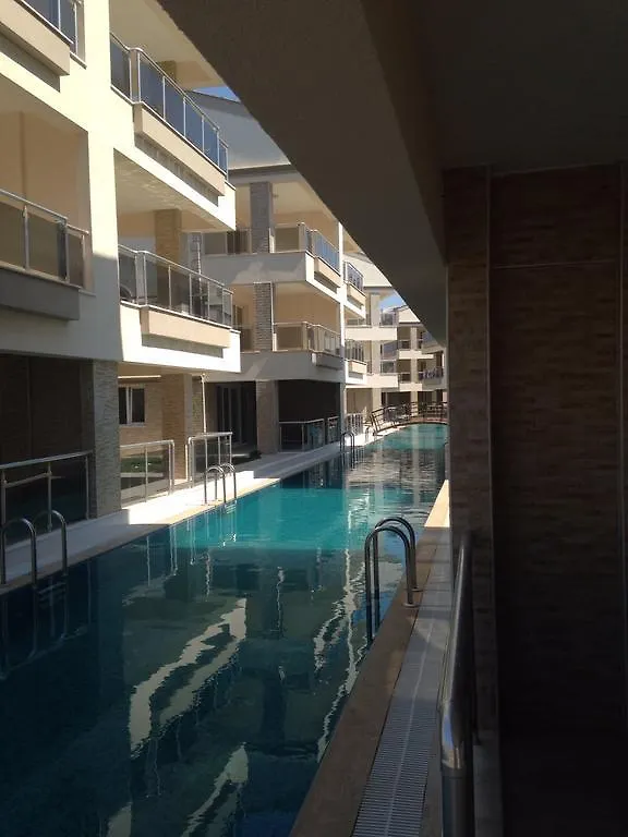 Babylon Poolside Villas Didim